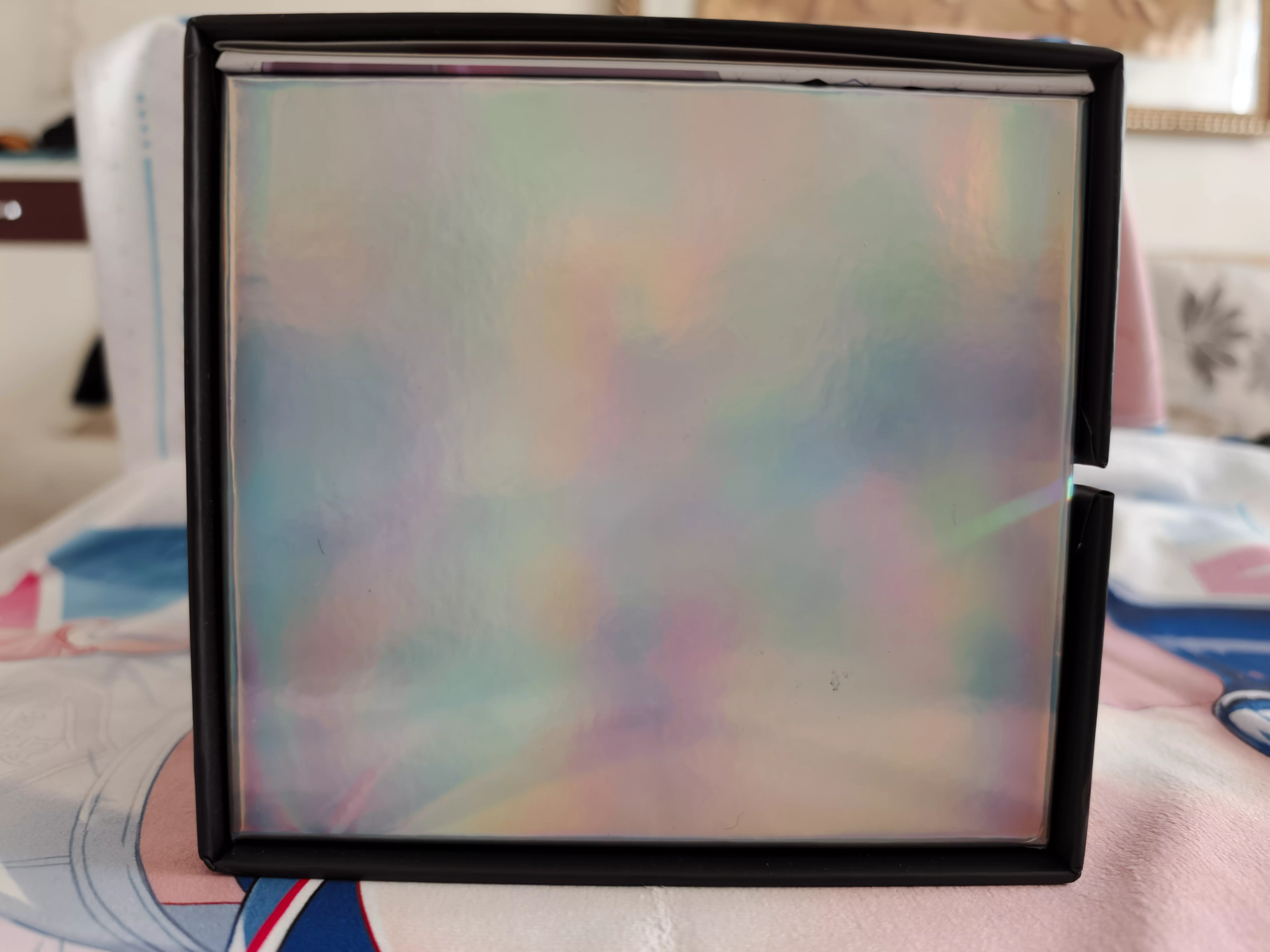 包装盒左右两侧